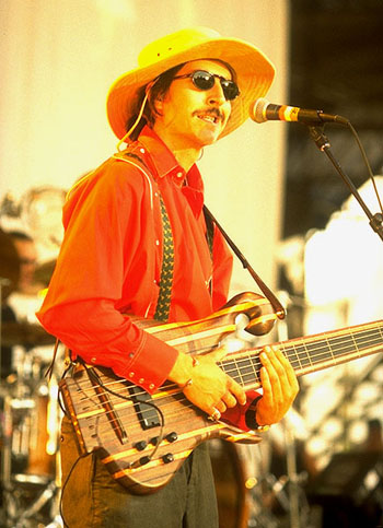 https://ctbasses.com/images/LesClaypool/2-5-91/2-5-91_026.jpg